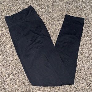 Black leggings
